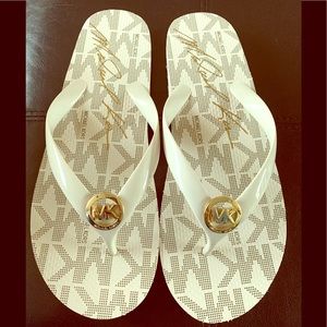 Michael Kors Jet Set Print Size 10